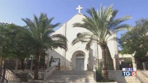 Proteste unanimi dopo le bombe sulla Chiesa
