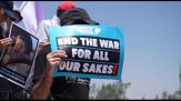 Manifestanti israeliani al confine con Gaza: "l'80% dice basta guerra"