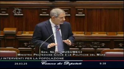 Campi Flegrei, Musumeci: 100mila persone a rischio molto elevato