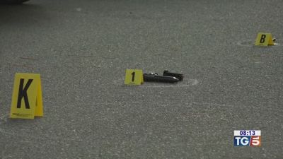 Indagato il poliziotto aggredito a Crotone