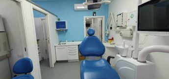 Ceeo Centro di Eccellenza Estetica Odontoiatrica  studio dentistico