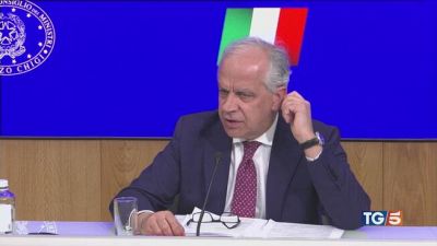Decreto sicurezza polemiche e scontri