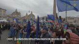 La piazza degli intellettuali pagata con i soldi del Comune