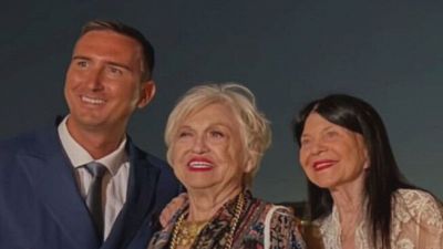 Wanna Marchi e Stefania Nobile premiate in Campidoglio, è bufera
