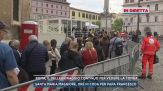 Roma, il pellegrinaggio continuo per vedere la tomba