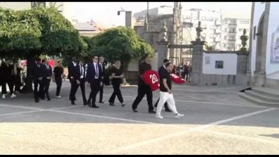 Anche i compagni del Liverpool ai funerali di Diogo Jota