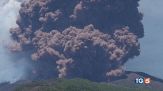 Il risveglio dell'Etna, nube alta chilometri