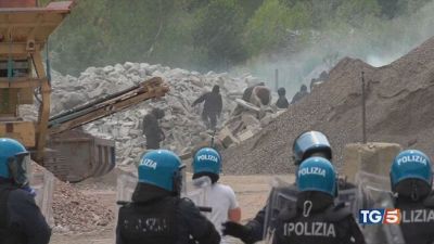 Organizzati militarmente