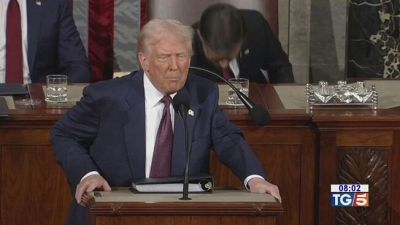 Trump: "L'America è tornata"