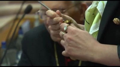 Conclave, annullato Anello del Pescatore e rotti sigilli di Bergoglio