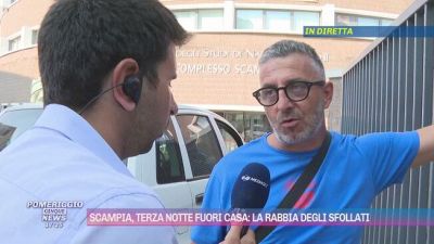 Scampia, terza notte fuori casa: la rabbia degli sfollati