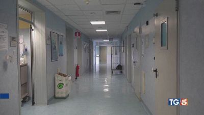 Famiglia intossicata cinque medici indagati