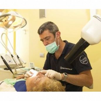 Studio Dentistico Locatelli CHIRURGIA ORALE foto2
