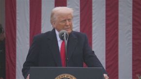 Stangata di Trump sui dazi, il mondo annichilito, "Noi più forti"
