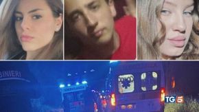La supercar noleggiata sfrecciava a 250 orari
