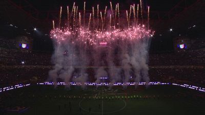 Inter, scatta la festa scudetto: i giocatori cantano e ballano sotto la Curva Nord