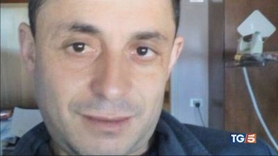 Massacrò moglie e figli "Incapace di intendere"