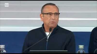 Sanremo, Conti: ieri ho avuto due miei miti, Topo Gigio e Benigni