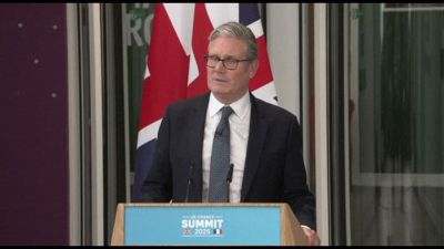 Starmer: ad ogni irregolare rimpatriato in Francia un ingresso legale