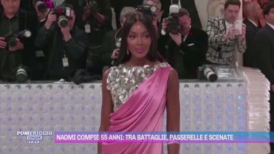 Naomi compie 55 anni: tra battaglie, passerelle e scenate