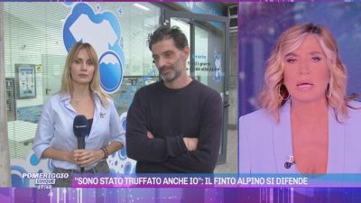 In diretta con il finto alpino che si difende