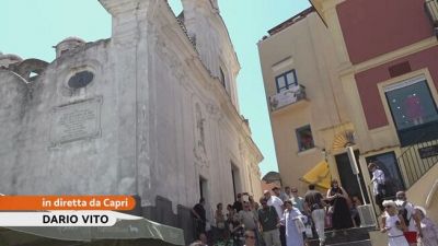 Capri rende omaggio al suo cantore, è lutto cittadino