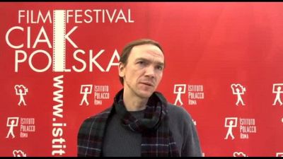 Jan Komasa: il protagonista di "The Hater" come Elon Musk