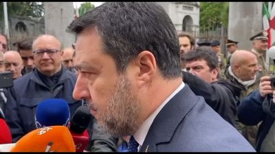 25 aprile, Salvini: governo antifascista? Sì, nessuno ha nostalgia
