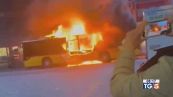 Si dà fuoco sul bus 6 morti in Svizzera