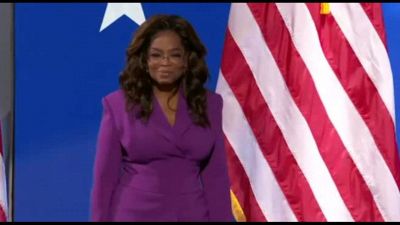 Oprah Winfrey alla convention democratica: "scegliamo la gioia!"