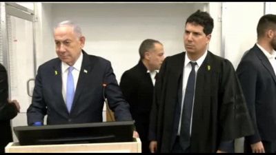 Il premier israeliano in tribunale per la quarta udienza