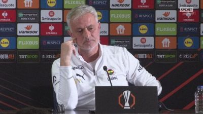 Mourinho, crollo improvviso durante la conferenza stampa