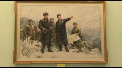 In Corea del Nord una mostra celebra Kim Jong Il (padre Kim Jong Un)