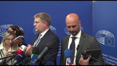 Fratelli d'Italia: "Abbiamo votato contro la riconferma di Von der Leyen"