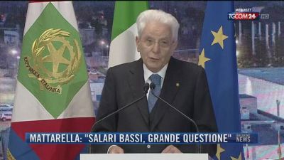 Breaking News delle 21.30 | Mattarella: "Salari bassi, grande questione"
