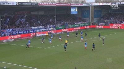 Il Bayer Leverkusen vince a Kiel, in gol anche Schick