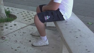 Livorno, studenti a lezione in pantaloni corti lasciati fuori dal "Nautico"