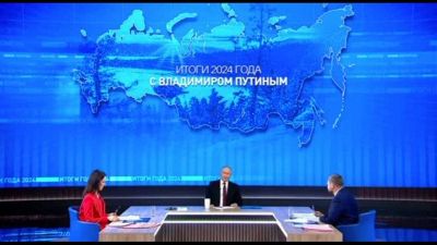 Putin: "Avremmo dovuto lanciare prima l'offensiva in Ucraina"