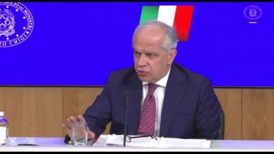 Dl sicurezza, Piantedosi: "Rilievi del Colle? Non tiriamolo in mezzo"