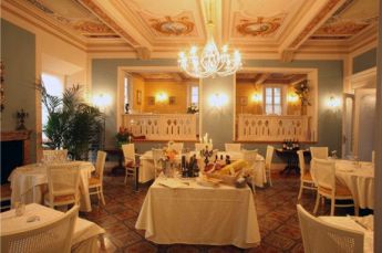 Hotel Ristorante Palazzo Quaranta-Sala da pranzo
