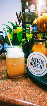 cocktail bar