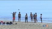 Caldo, spiagge piene Musei aperti in città