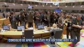 Breaking News delle 21.30 | Consiglio Ue apre negoziati per adesione Kiev