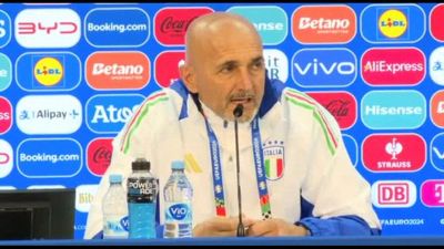 Spalletti: non dobbiamo lasciare il pallino alla Spagna