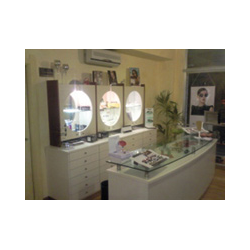 Centro Ottico Maroni logo