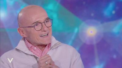 Alfonso Signorini e il suo libro "Troppo fiera, troppo fragile"