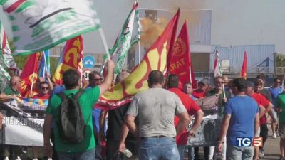 Ex Ilva, a Taranto sciopero e blocchi