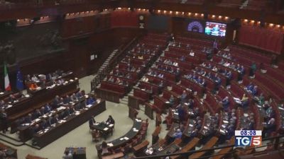 Dalla Camera, primo sì al decreto sicurezza