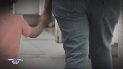 Bimbi maltrattati a Cosenza: parlano la mamma e la nonna