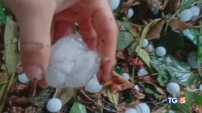 Afa, roghi e grandine acqua, il grande spreco